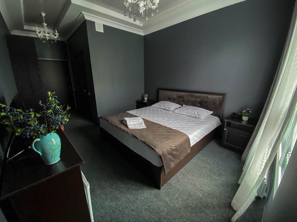 Korkem Tau Hotell Astana Eksteriør bilde